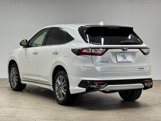 ハリアー プログレス　メタル　アンド　レザーパッケージ　ＴＲＤエアロ／ＪＢＬサウンド／純正９インチナビ／全方位カメラ／茶革シート／ベンチレーション／パワーシート／シートメモリー／レーダークルコン／パワーバックドア／オートハイビーム／電動パーキングブレーキ（17枚目）