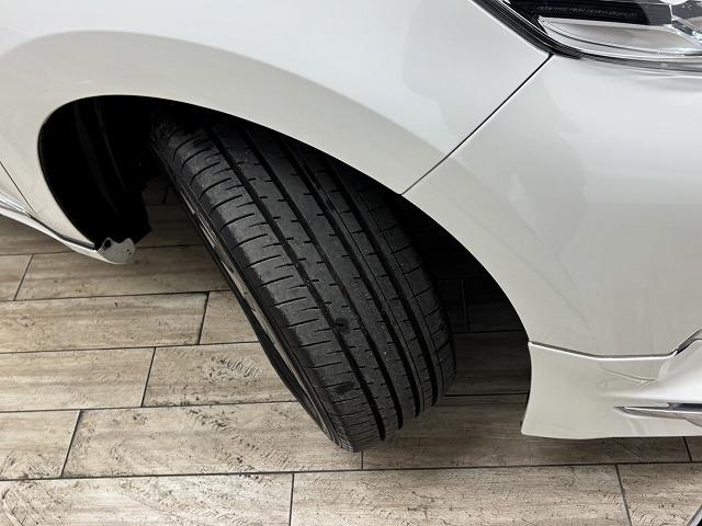 ハリアー プログレス　メタル　アンド　レザーパッケージ　ＴＲＤエアロ／ＪＢＬサウンド／純正９インチナビ／全方位カメラ／茶革シート／ベンチレーション／パワーシート／シートメモリー／レーダークルコン／パワーバックドア／オートハイビーム／電動パーキングブレーキ（33枚目）