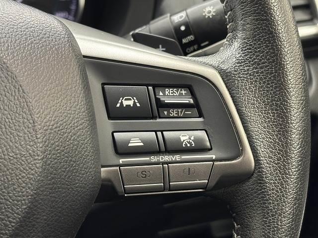 ＸＶ ２．０ｉ－Ｌ　アイサイト　レーダークルコン／レーンキープアシスト／衝突軽減ブレーキ／アイドリングストップ／パワーシート／純正ナビ／地デジ／Ｂｌｕｅｔｏｏｔｈ／ＥＴＣ／スマートキー／プッシュスタート／オートライト（7枚目）