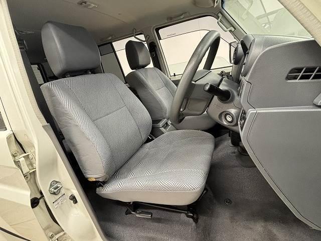 �e��u�����h�̃V�[�g�J�o�[�̎�舵�����������܂��B�܂��A���ЃI���W�i���t���A�}�b�g�����p�ӂ��Ă���܂��B�����̈��Ԃ��A�����W���Ă݂Ă͂������ł��傤���B