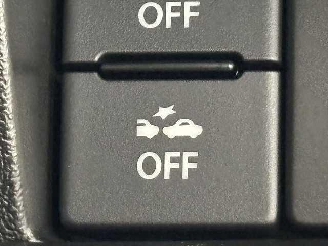 ジムニー XC 6速MT/クルーズコントロール/スズキ セーフティ サポート/ダウンヒルアシスト/レーンキープアシスト/アイドリングストップ/LEDヘッドライト/オートライト/シートヒーター/スマートキー(10枚目)