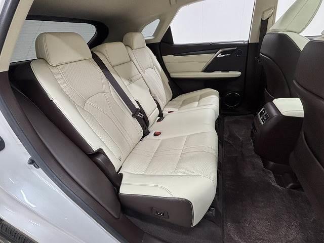 RX RX450h “version L” サンルーフ/純正12.3インチナビ/全方位カメラ/白革/シートベンチレーション/レーダークルコン/パワーバックドア/パワーシート/シートメモリー/BSM/ETC/地デジ/Bluetooth(6枚目)