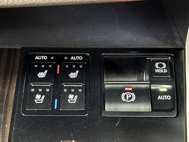 RX RX450h “version L” サンルーフ/純正12.3インチナビ/全方位カメラ/白革/シートベンチレーション/レーダークルコン/パワーバックドア/パワーシート/シートメモリー/BSM/ETC/地デジ/Bluetooth(56枚目)