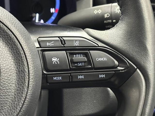 ヤリスクロス ＨＹＢＲＩＤ　Ｚ“Ａｄｖｅｎｔｕｒｅ”　純正８インチナビ／地デジ／全方位カメラ／茶革ハーフレザー／パワーシート／シートヒーター／レーダークルコン／レーンキープアシスト／ＢＳＭ／ＥＴＣ／地デジ／ＬＥＤヘッドライト／オートハイビーム（7枚目）