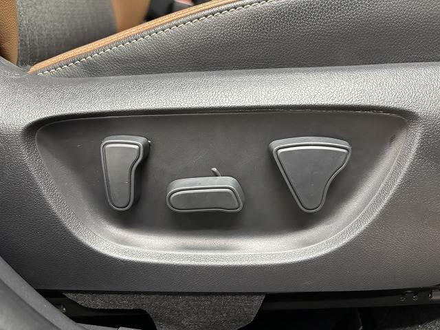 ヤリスクロス ＨＹＢＲＩＤ　Ｚ“Ａｄｖｅｎｔｕｒｅ”　純正８インチナビ／地デジ／全方位カメラ／茶革ハーフレザー／パワーシート／シートヒーター／レーダークルコン／レーンキープアシスト／ＢＳＭ／ＥＴＣ／地デジ／ＬＥＤヘッドライト／オートハイビーム（11枚目）