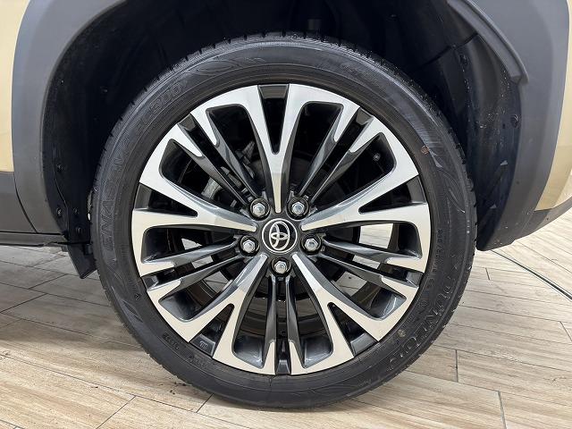 ヤリスクロス ＨＹＢＲＩＤ　Ｚ“Ａｄｖｅｎｔｕｒｅ”　純正８インチナビ／地デジ／全方位カメラ／茶革ハーフレザー／パワーシート／シートヒーター／レーダークルコン／レーンキープアシスト／ＢＳＭ／ＥＴＣ／地デジ／ＬＥＤヘッドライト／オートハイビーム（31枚目）