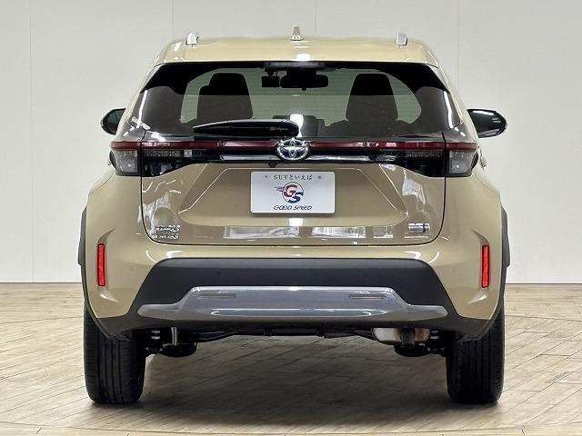 ヤリスクロス ＨＹＢＲＩＤ　Ｚ“Ａｄｖｅｎｔｕｒｅ”　純正８インチナビ／地デジ／全方位カメラ／茶革ハーフレザー／パワーシート／シートヒーター／レーダークルコン／レーンキープアシスト／ＢＳＭ／ＥＴＣ／地デジ／ＬＥＤヘッドライト／オートハイビーム（70枚目）