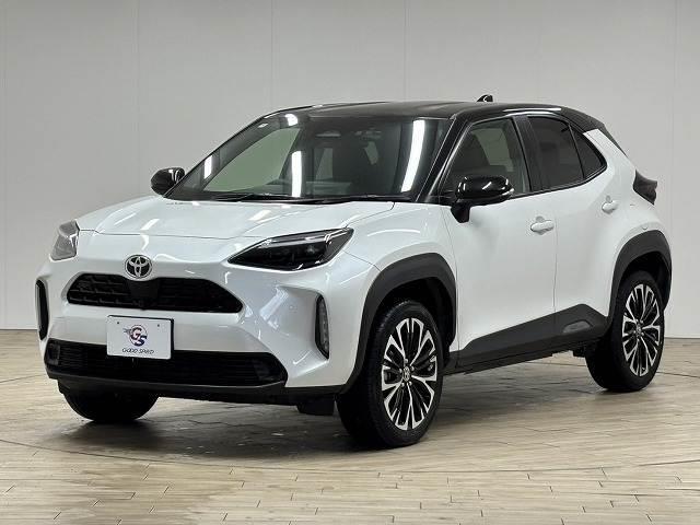 ヤリスクロス Ｚ　純正８インチナビ／全方位カメラ／地デジ／シートヒーター／ステアリングヒーター／レーダークルコン／レーンキープアシスト／ＬＥＤヘッドライト／ＢＳＭ／ＥＴＣ／電動パーキングブレーキ／スマートキー（15枚目）