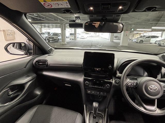 ヤリスクロス Ｚ　純正８インチナビ／全方位カメラ／地デジ／シートヒーター／ステアリングヒーター／レーダークルコン／レーンキープアシスト／ＬＥＤヘッドライト／ＢＳＭ／ＥＴＣ／電動パーキングブレーキ／スマートキー（43枚目）