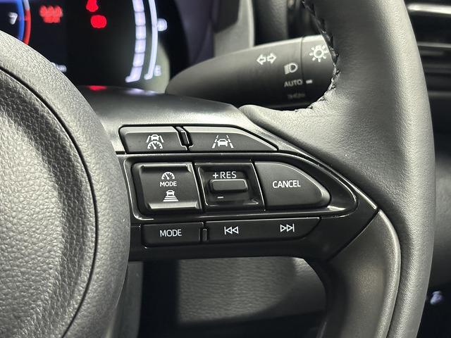 ヤリスクロス Ｚ　純正８インチナビ／全方位カメラ／地デジ／シートヒーター／ステアリングヒーター／レーダークルコン／レーンキープアシスト／ＬＥＤヘッドライト／ＢＳＭ／ＥＴＣ／電動パーキングブレーキ／スマートキー（49枚目）