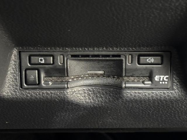 ヤリスクロス Ｚ　純正８インチナビ／全方位カメラ／地デジ／シートヒーター／ステアリングヒーター／レーダークルコン／レーンキープアシスト／ＬＥＤヘッドライト／ＢＳＭ／ＥＴＣ／電動パーキングブレーキ／スマートキー（58枚目）