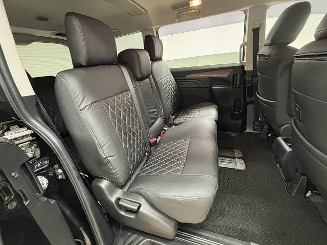 デリカＤ：５ Ｐ　純正１０インチナビ／全方位カメラ／レーダークルコン／パワーバックドア／パワーシート／シートヒーター／ステアリングヒーター／衝突軽減ブレーキ／レーンキープアシスト／両側電動スライド／ＢＳＭ／ＥＴＣ（6枚目）