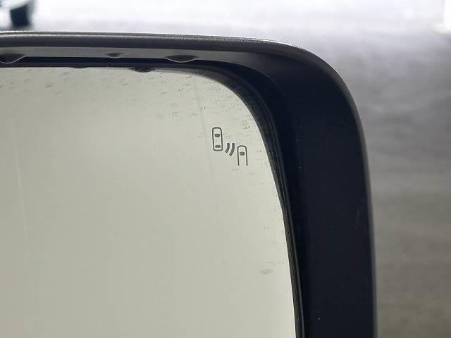 デリカＤ：５ Ｐ　純正１０インチナビ／全方位カメラ／レーダークルコン／パワーバックドア／パワーシート／シートヒーター／ステアリングヒーター／衝突軽減ブレーキ／レーンキープアシスト／両側電動スライド／ＢＳＭ／ＥＴＣ（11枚目）