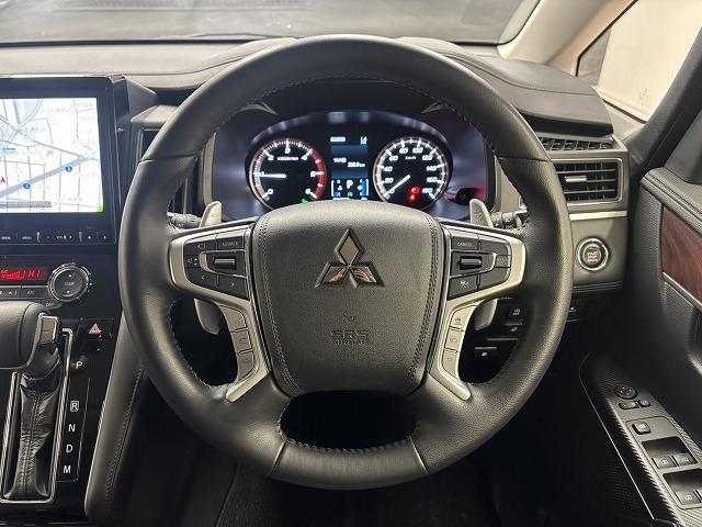 デリカＤ：５ Ｐ　純正１０インチナビ／全方位カメラ／レーダークルコン／パワーバックドア／パワーシート／シートヒーター／ステアリングヒーター／衝突軽減ブレーキ／レーンキープアシスト／両側電動スライド／ＢＳＭ／ＥＴＣ（47枚目）