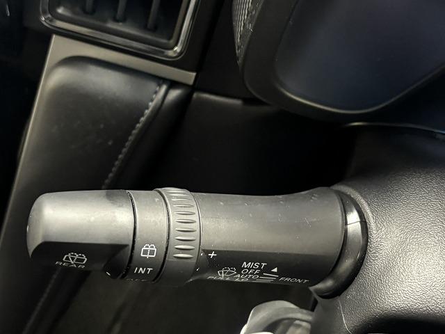 デリカＤ：５ Ｐ　純正１０インチナビ／全方位カメラ／レーダークルコン／パワーバックドア／パワーシート／シートヒーター／ステアリングヒーター／衝突軽減ブレーキ／レーンキープアシスト／両側電動スライド／ＢＳＭ／ＥＴＣ（50枚目）