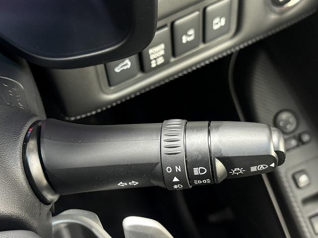 デリカＤ：５ Ｐ　純正１０インチナビ／全方位カメラ／レーダークルコン／パワーバックドア／パワーシート／シートヒーター／ステアリングヒーター／衝突軽減ブレーキ／レーンキープアシスト／両側電動スライド／ＢＳＭ／ＥＴＣ（51枚目）