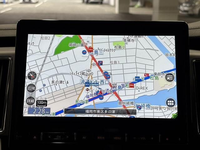 デリカＤ：５ Ｐ　純正１０インチナビ／バックカメラ／レーダークルコン／パワーバックドア／パワーシート／シートヒーター／ステアリングヒーター／衝突軽減ブレーキ／レーンキープアシスト／両側電動スライド／ＢＳＭ／ＥＴＣ／（3枚目）