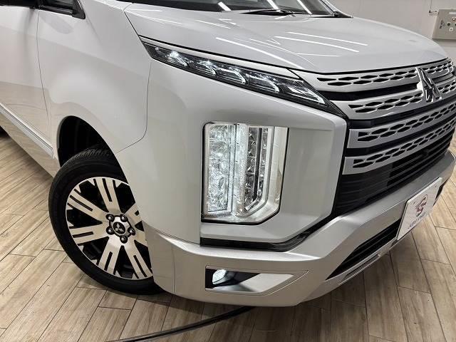 デリカＤ：５ Ｐ　純正１０インチナビ／バックカメラ／レーダークルコン／パワーバックドア／パワーシート／シートヒーター／ステアリングヒーター／衝突軽減ブレーキ／レーンキープアシスト／両側電動スライド／ＢＳＭ／ＥＴＣ／（20枚目）