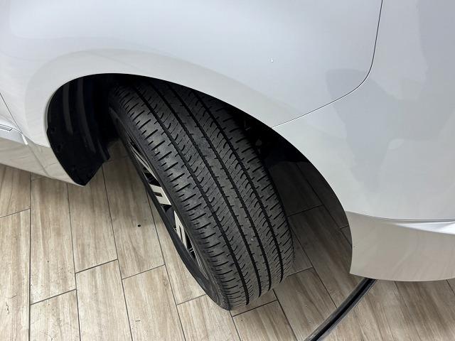 デリカＤ：５ Ｐ　純正１０インチナビ／バックカメラ／レーダークルコン／パワーバックドア／パワーシート／シートヒーター／ステアリングヒーター／衝突軽減ブレーキ／レーンキープアシスト／両側電動スライド／ＢＳＭ／ＥＴＣ／（32枚目）