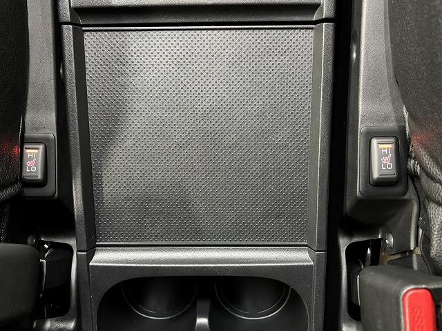 デリカＤ：５ Ｐ　純正１０インチナビ／バックカメラ／レーダークルコン／パワーバックドア／パワーシート／シートヒーター／ステアリングヒーター／衝突軽減ブレーキ／レーンキープアシスト／両側電動スライド／ＢＳＭ／ＥＴＣ／（35枚目）