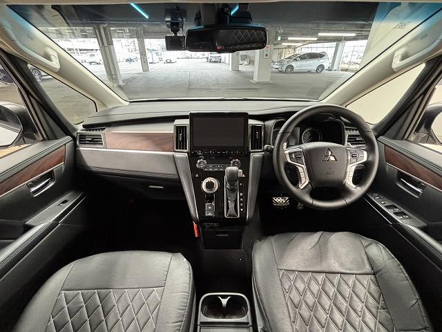 デリカＤ：５ Ｐ　純正１０インチナビ／バックカメラ／レーダークルコン／パワーバックドア／パワーシート／シートヒーター／ステアリングヒーター／衝突軽減ブレーキ／レーンキープアシスト／両側電動スライド／ＢＳＭ／ＥＴＣ／（43枚目）