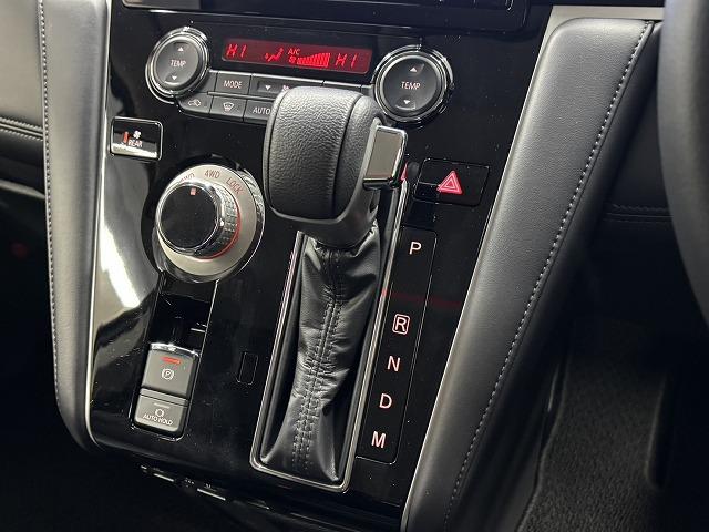 デリカＤ：５ Ｐ　純正１０インチナビ／バックカメラ／レーダークルコン／パワーバックドア／パワーシート／シートヒーター／ステアリングヒーター／衝突軽減ブレーキ／レーンキープアシスト／両側電動スライド／ＢＳＭ／ＥＴＣ／（54枚目）