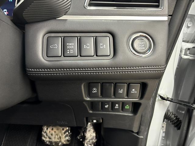 デリカＤ：５ Ｐ　純正１０インチナビ／バックカメラ／レーダークルコン／パワーバックドア／パワーシート／シートヒーター／ステアリングヒーター／衝突軽減ブレーキ／レーンキープアシスト／両側電動スライド／ＢＳＭ／ＥＴＣ／（57枚目）