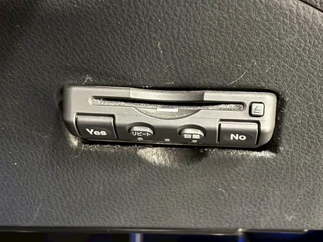 Ｃ－ＨＲ Ｇ　ＬＥＤエディション　モデリスタエアロ／アルパインナビ／地デジ／レーダークルコン／レーンキープアシスト／ＢＳＭ／ＬＥＤヘッドライト／オートハイビーム／ハーフレザー／シートヒーター／ＥＴＣ／スマートキー／プッシュスタート（12枚目）