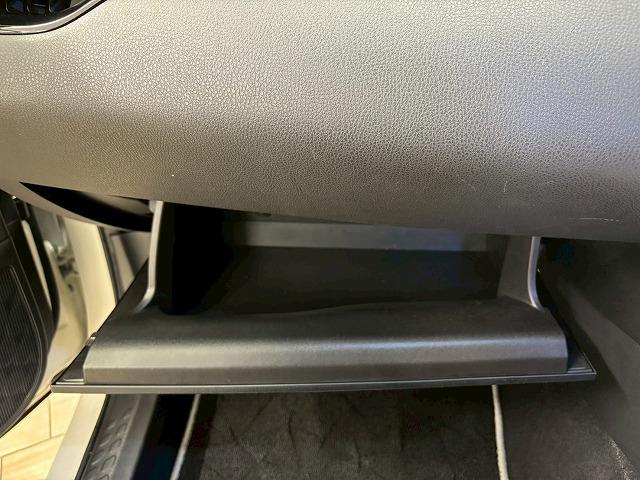 Ｃ－ＨＲ Ｇ　ＬＥＤエディション　モデリスタエアロ／アルパインナビ／地デジ／レーダークルコン／レーンキープアシスト／ＢＳＭ／ＬＥＤヘッドライト／オートハイビーム／ハーフレザー／シートヒーター／ＥＴＣ／スマートキー／プッシュスタート（35枚目）