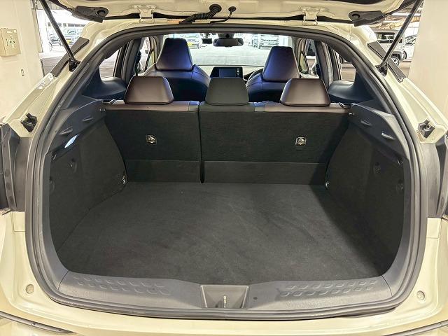 Ｃ－ＨＲ Ｇ　ＬＥＤエディション　モデリスタエアロ／アルパインナビ／地デジ／レーダークルコン／レーンキープアシスト／ＢＳＭ／ＬＥＤヘッドライト／オートハイビーム／ハーフレザー／シートヒーター／ＥＴＣ／スマートキー／プッシュスタート（61枚目）