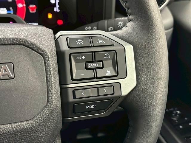 �y�A�_�v�e�B�u�N���[�Y�R���g���[���V�X�e���z�������s��A�a�؂ł̑��s���ł��A��s�ԂƂ̎ԊԂ��ێ����Ȃ���̑��s���\��