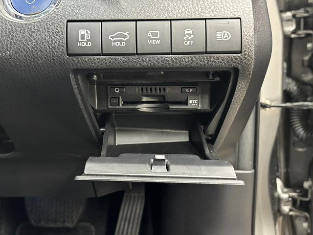 カムリ Ｇレザーパッケージ　サンルーフ／黒革シート／純正９インチナビ／地デジ／全周囲カメラ／レーダークルコン／レーンキープアシスト／パワーシート／シートヒーター／ＢＳＭ／ＥＴＣＬＥＤヘッドライト／オートハイビーム（56枚目）