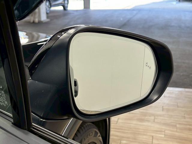 ＲＸ ＲＸ５００ｈ　Ｆスポーツパフォーマンス　サンルーフ／純正１４インチナビ／全方位カメラ／ベンチレーション／レーダークルコン／レーンキープアシスト／パワーバックドア／パーキングアシスト／パワーシート／シートメモリー／ＢＳＭ／ＥＴＣ２．０（41枚目）