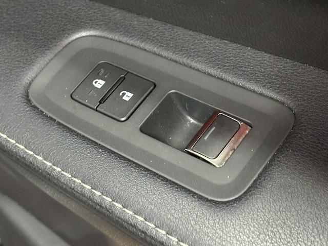 ＲＸ ＲＸ５００ｈ　Ｆスポーツパフォーマンス　サンルーフ／純正１４インチナビ／全方位カメラ／ベンチレーション／レーダークルコン／レーンキープアシスト／パワーバックドア／パーキングアシスト／パワーシート／シートメモリー／ＢＳＭ／ＥＴＣ２．０（46枚目）