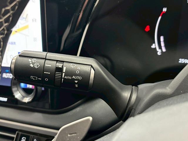 ＲＸ ＲＸ５００ｈ　Ｆスポーツパフォーマンス　サンルーフ／純正１４インチナビ／全方位カメラ／ベンチレーション／レーダークルコン／レーンキープアシスト／パワーバックドア／パーキングアシスト／パワーシート／シートメモリー／ＢＳＭ／ＥＴＣ２．０（52枚目）