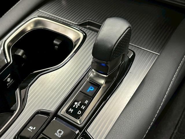 ＲＸ ＲＸ５００ｈ　Ｆスポーツパフォーマンス　サンルーフ／純正１４インチナビ／全方位カメラ／ベンチレーション／レーダークルコン／レーンキープアシスト／パワーバックドア／パーキングアシスト／パワーシート／シートメモリー／ＢＳＭ／ＥＴＣ２．０（59枚目）