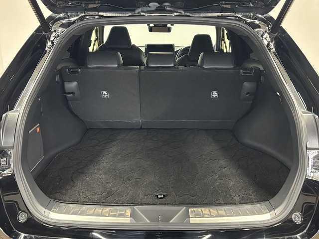 ハリアー Ｚ　モデリスタエアロ／ＪＢＬサウンド／純正１２．３型ナビ／全周囲／デジタルインナーミラー／追従クルコン／パワーバックドア／オートハイビーム／パワーシート／ＢＳＭ／ＥＴＣ／スマートキー（13枚目）