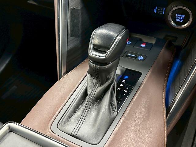 ハリアー Ｚ　モデリスタエアロ／ＪＢＬサウンド／純正１２．３型ナビ／全周囲／デジタルインナーミラー／追従クルコン／パワーバックドア／オートハイビーム／パワーシート／ＢＳＭ／ＥＴＣ／スマートキー（53枚目）