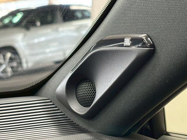 ハリアー Ｚ　モデリスタエアロ／ＪＢＬサウンド／純正１２．３型ナビ／全周囲／デジタルインナーミラー／追従クルコン／パワーバックドア／オートハイビーム／パワーシート／ＢＳＭ／ＥＴＣ／スマートキー（55枚目）