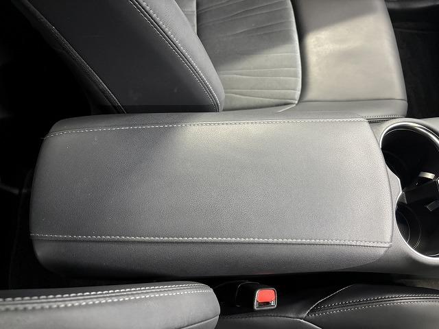 ハリアー Ｇ　デジタルインナーミラー／レーダークルコン／レーンキープアシスト／パワーバックドア／パワーシート／ハーフレザー／純正ナビ／地デジ／バックカメラ／ＢＳＭ／ＥＴＣ／ＬＥＤヘッドライト／オートハイビーム（37枚目）