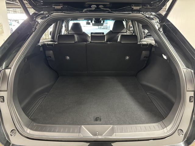 ハリアー Ｇ　デジタルインナーミラー／レーダークルコン／レーンキープアシスト／パワーバックドア／パワーシート／ハーフレザー／純正ナビ／地デジ／バックカメラ／ＢＳＭ／ＥＴＣ／ＬＥＤヘッドライト／オートハイビーム（62枚目）