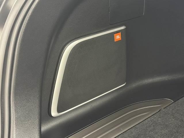 ハリアー Ｚ　レザーパッケージ　モデリスタエアロ／ベンチレーション／ＪＢＬサウンド／純正１２．３インチナビ／全全周囲／デジタルインナーミラー／黒革／シートメモリー／追従クルコン／レーンキープアシスト／パワーバックドア／ＢＳＭ／ＥＴＣ（7枚目）