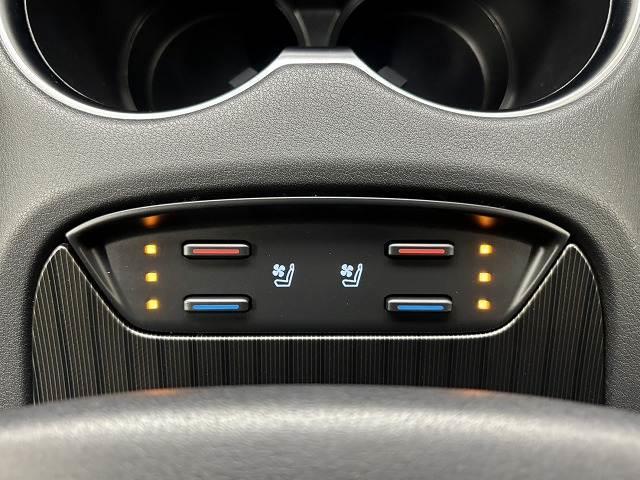 ハリアー Ｚ　レザーパッケージ　モデリスタエアロ／ベンチレーション／ＪＢＬサウンド／純正１２．３インチナビ／全全周囲／デジタルインナーミラー／黒革／シートメモリー／追従クルコン／レーンキープアシスト／パワーバックドア／ＢＳＭ／ＥＴＣ（8枚目）