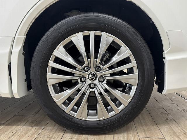 ハリアー Ｚ　レザーパッケージ　モデリスタエアロ／ベンチレーション／ＪＢＬサウンド／純正１２．３インチナビ／全全周囲／デジタルインナーミラー／黒革／シートメモリー／追従クルコン／レーンキープアシスト／パワーバックドア／ＢＳＭ／ＥＴＣ（31枚目）