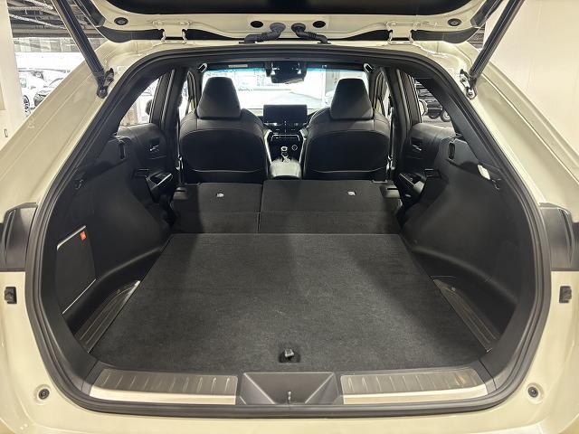 ハリアー Ｚ　レザーパッケージ　モデリスタエアロ／ベンチレーション／ＪＢＬサウンド／純正１２．３インチナビ／全全周囲／デジタルインナーミラー／黒革／シートメモリー／追従クルコン／レーンキープアシスト／パワーバックドア／ＢＳＭ／ＥＴＣ（61枚目）