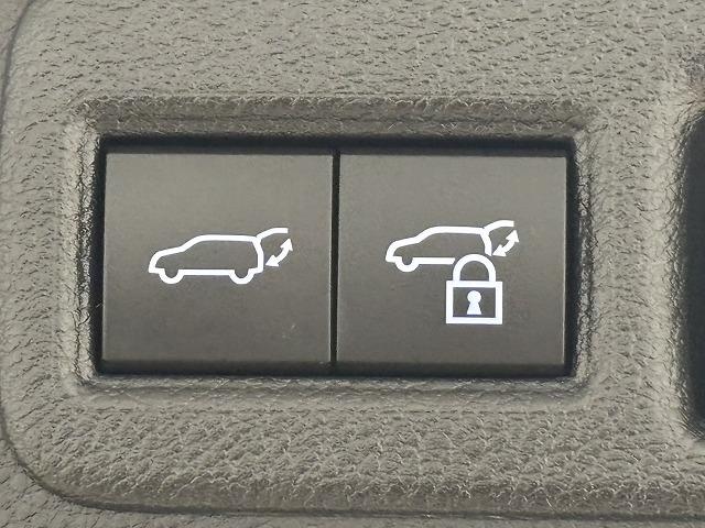 ハリアー Ｚ　レザーパッケージ　モデリスタエアロ／ベンチレーション／ＪＢＬサウンド／純正１２．３インチナビ／全全周囲／デジタルインナーミラー／黒革／シートメモリー／追従クルコン／レーンキープアシスト／パワーバックドア／ＢＳＭ／ＥＴＣ（63枚目）