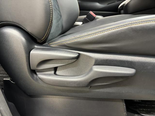 アルファード ２．５Ｓ　タイプゴールド　純正９型ナビ地デジ／バックカメラ／ＤＶＤ再生／デジタルインナーミラー／ＢＳＭ／追従クルコン／両側電動／衝突軽減／ＥＴＣ／ＬＥＤヘッドライト／スマートキー／オートエアコン（34枚目）