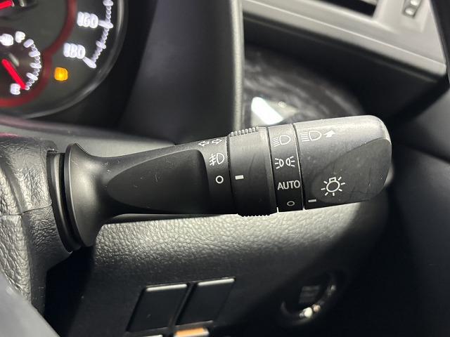 アルファード ２．５Ｓ　タイプゴールド　純正９型ナビ地デジ／バックカメラ／ＤＶＤ再生／デジタルインナーミラー／ＢＳＭ／追従クルコン／両側電動／衝突軽減／ＥＴＣ／ＬＥＤヘッドライト／スマートキー／オートエアコン（52枚目）