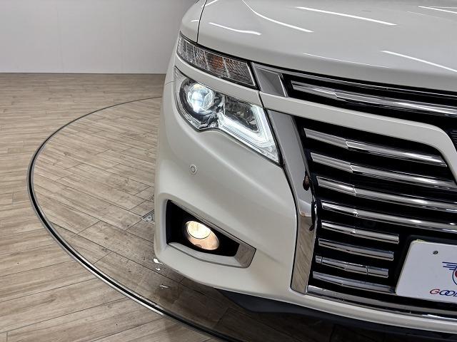 エルグランド 250ハイウェイスターS SDナビ地デジ/バックカメラ/10.1型後席モニター/両側電動/追従クルコン/衝突軽減/レーンキープ/LEDヘッドライト/ETC/スマートキー/オートエアコン/純正18インチAW(71枚目)