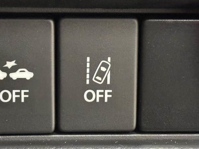 ���[���L�[�v�A�V�X�g�@�\�𑕔��B�Ԑ����͂ݏo���ƌx������Ă����V�X�e���B�܂��Փˌy���u���[�L�������B